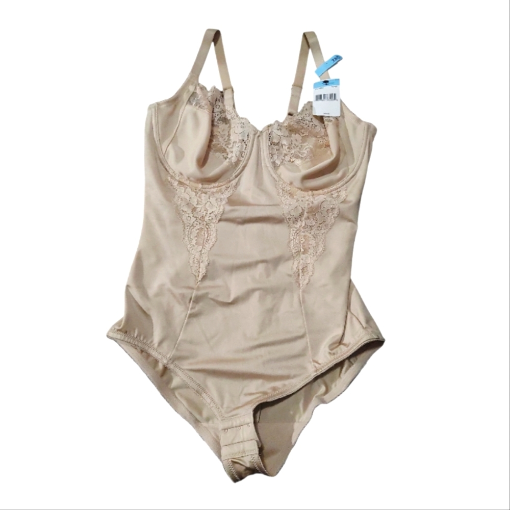 New! Maidenform